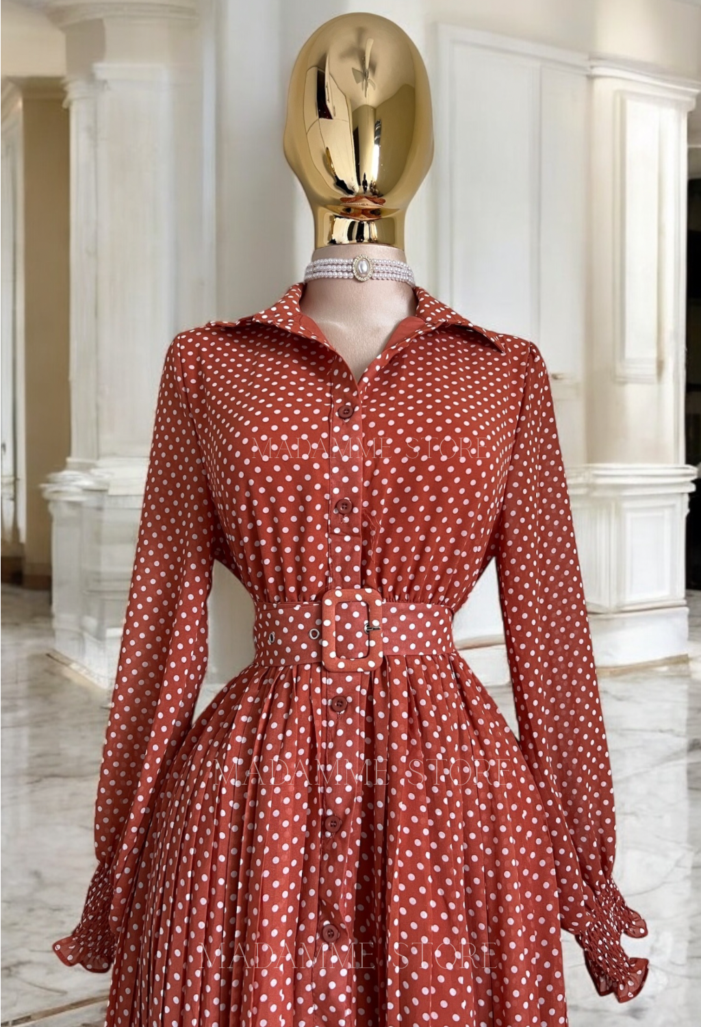 Vestido lunares