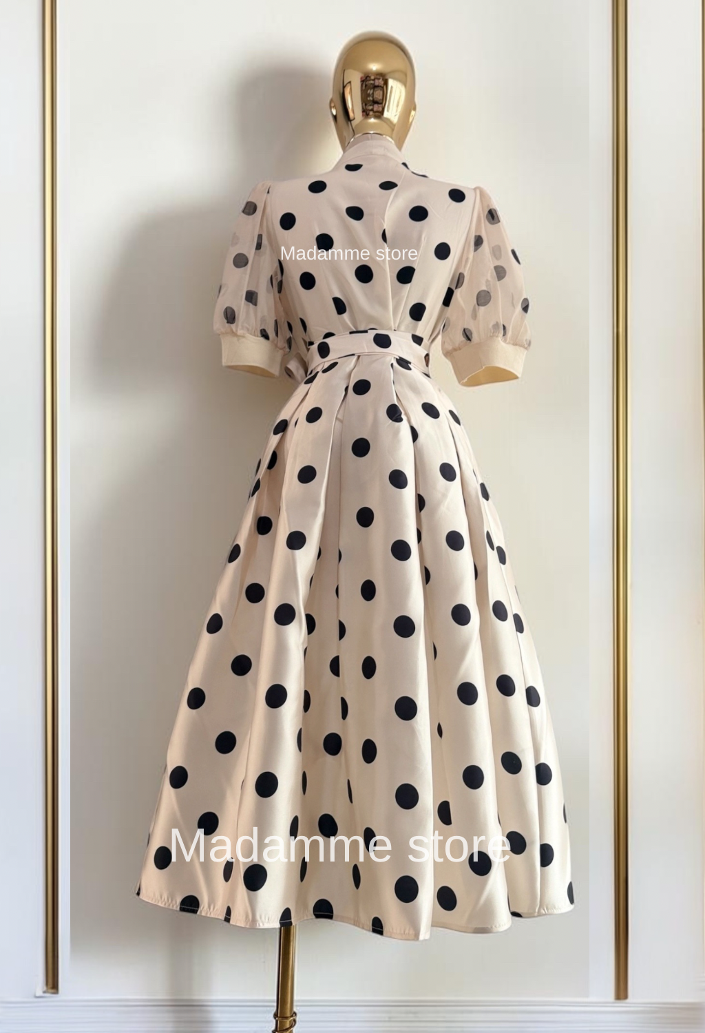 Vestido de Lunar Europeo