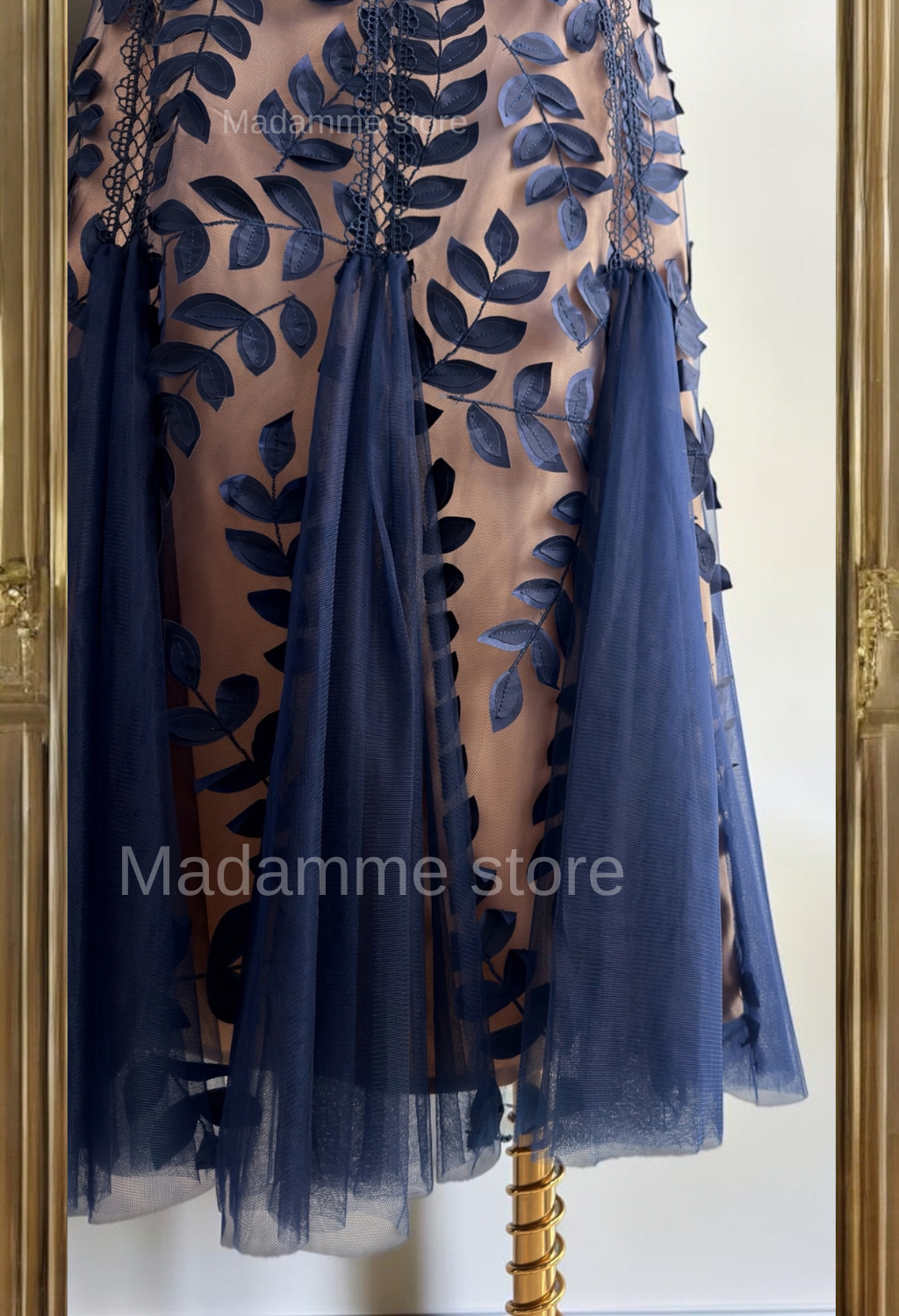 Vestido Jardín  de Zafiro