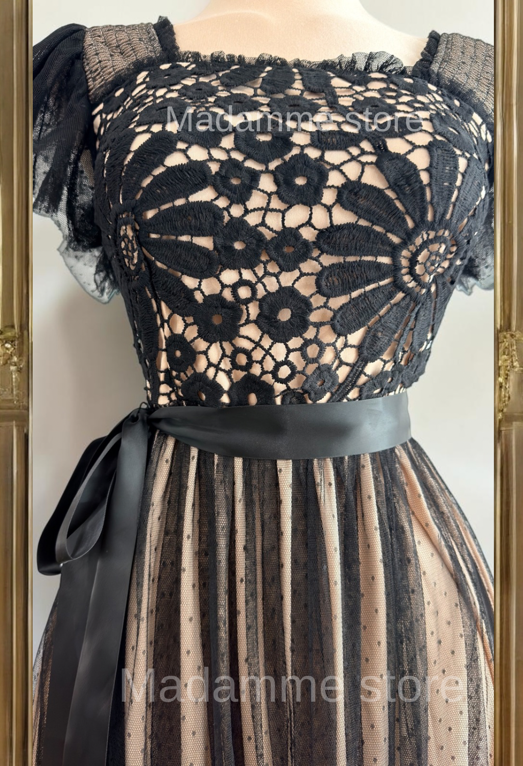Vestido plumetti negro