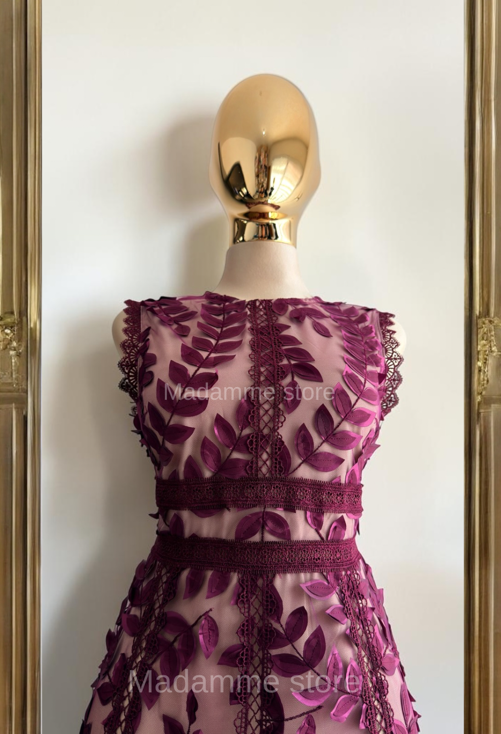 Vestido hojas de Borgoña