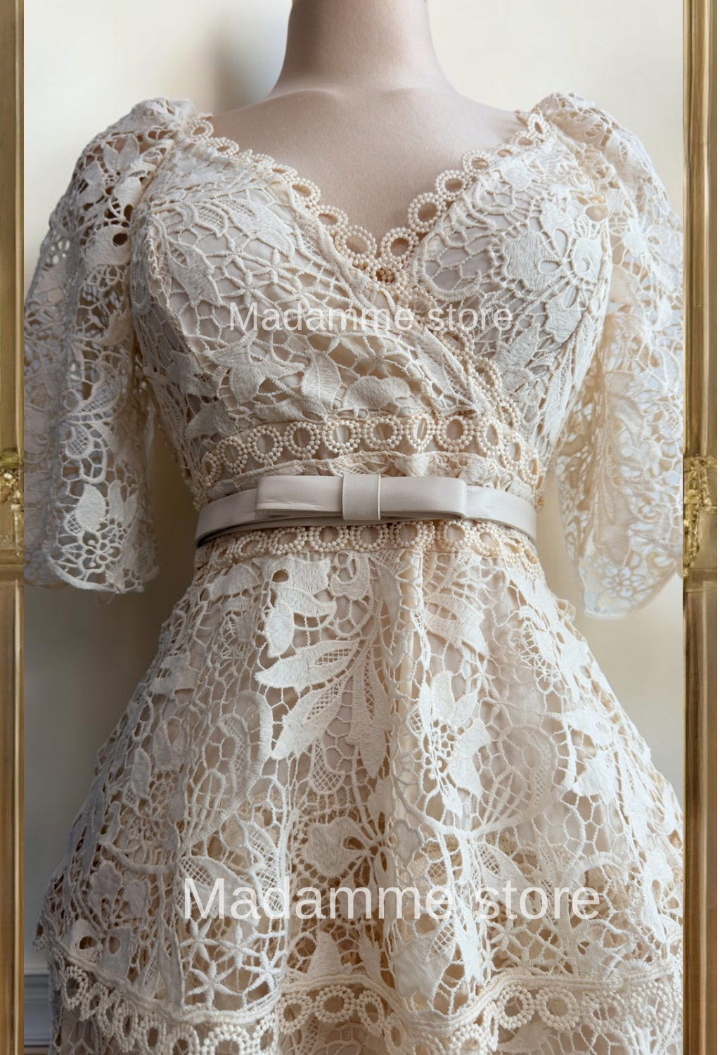 Vestido Flor de Encaje