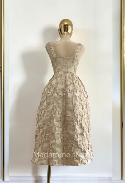 Vestido Romance Dorado