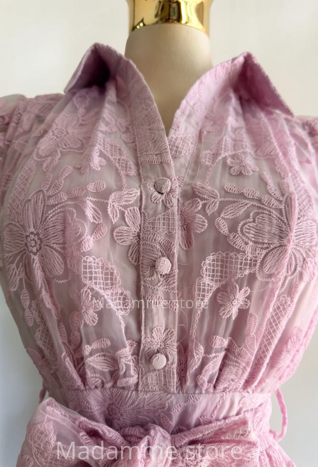 Vestido Reyna del jardín bordado