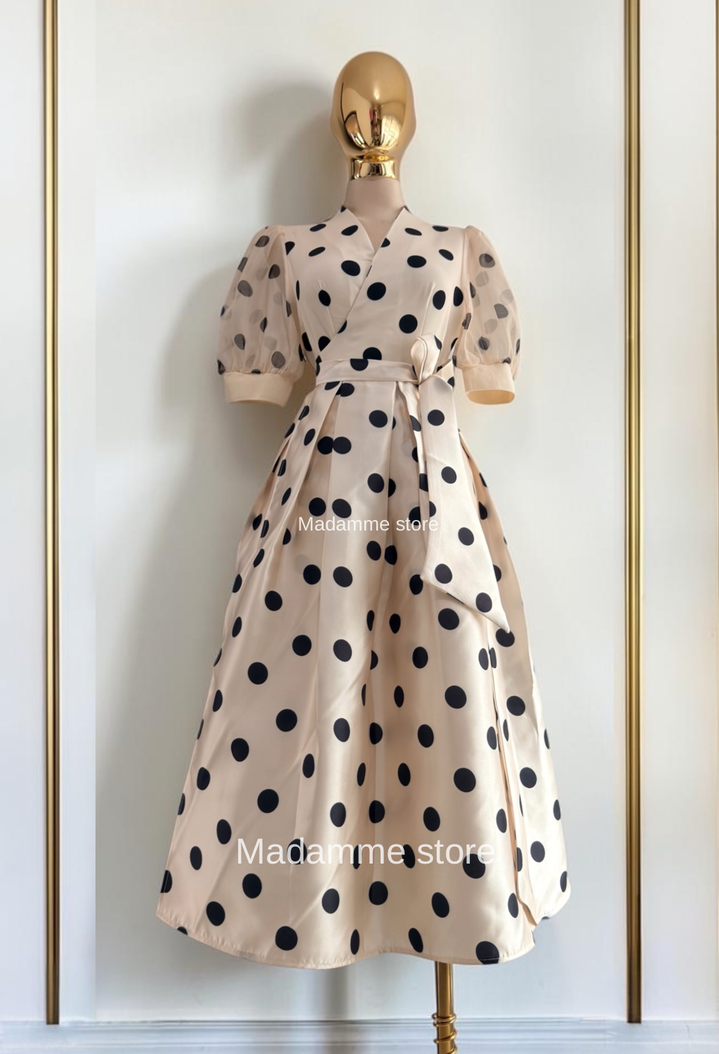 Vestido de Lunar Europeo