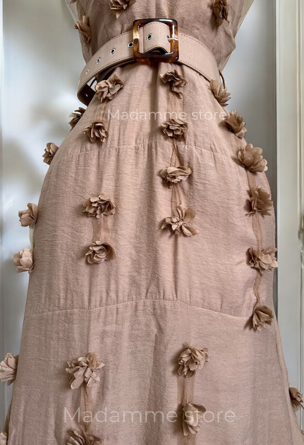 Vestido Movimiento de Rosas