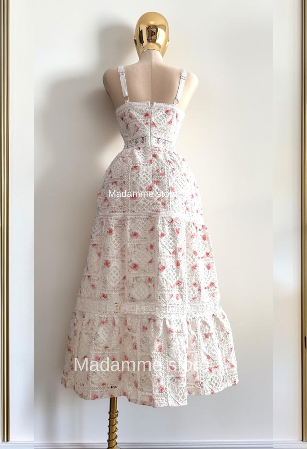 Vestido Rosas sobre Marfil