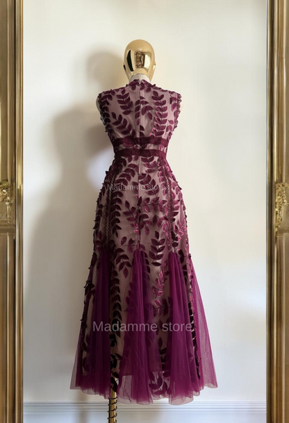 Vestido hojas de Borgoña