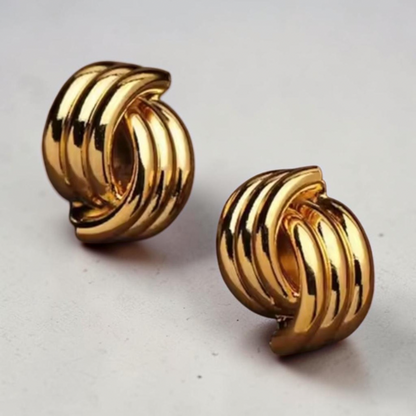 Aretes de Nudo